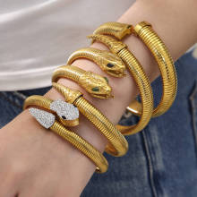 ���P����^��ʯ�_�����C�����OӋ������p�@�����֭h�18k���