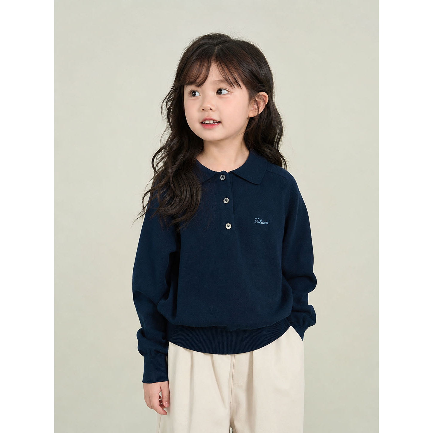 Children's navy blue polo knit sweater, versatile autumn style, collared sweater, casual long-sleeved top for babies.