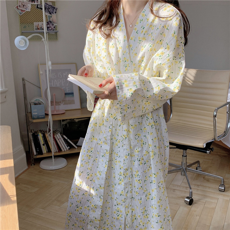 Japanese and Korean style pure cotton embroidered pajamas, new autumn and winter sweet small floral long-sleeved tie-dress inspired by Instagram and traditional Japanese home wear for women