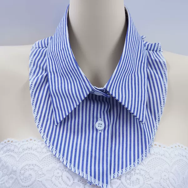 Blue striped plaid collar