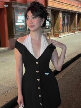 Splicing neck hanging high waisted dressƴ�Ӓ첱�����B��ȹŮ