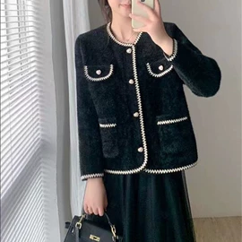 女式针织衫;毛衣;连衣裙