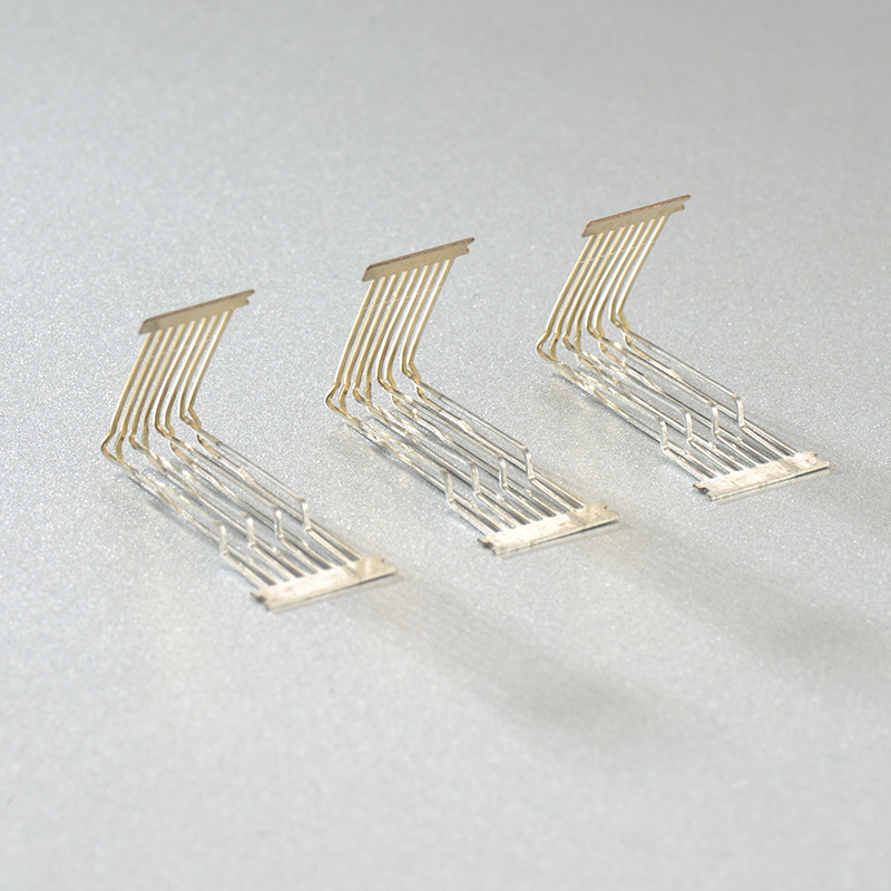 精密五金冲压件加工厂家网络金属接口端子冲压加工连续冲压模具