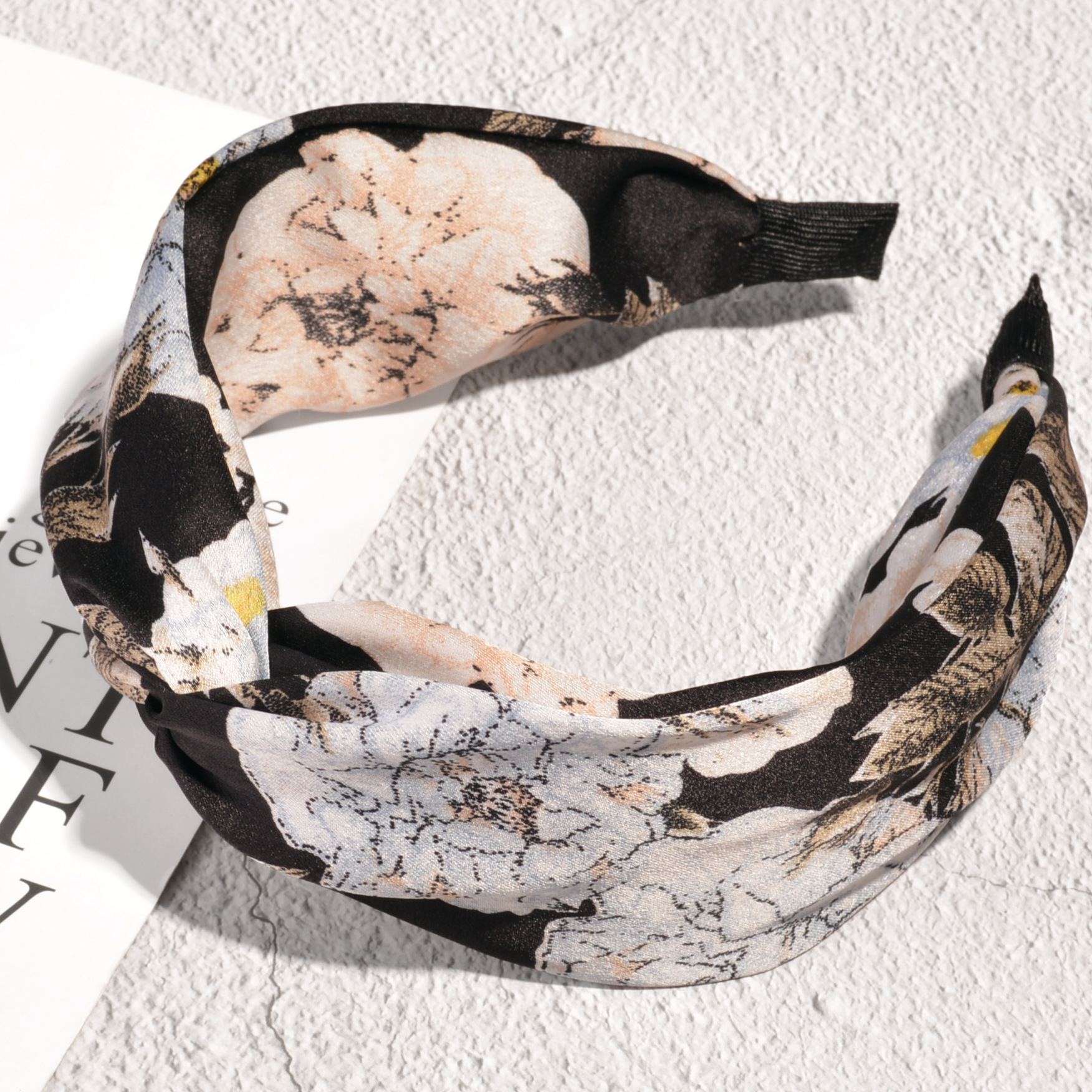 Koreanisches Florales Stirnband Mit Breiter Krempe display picture 7