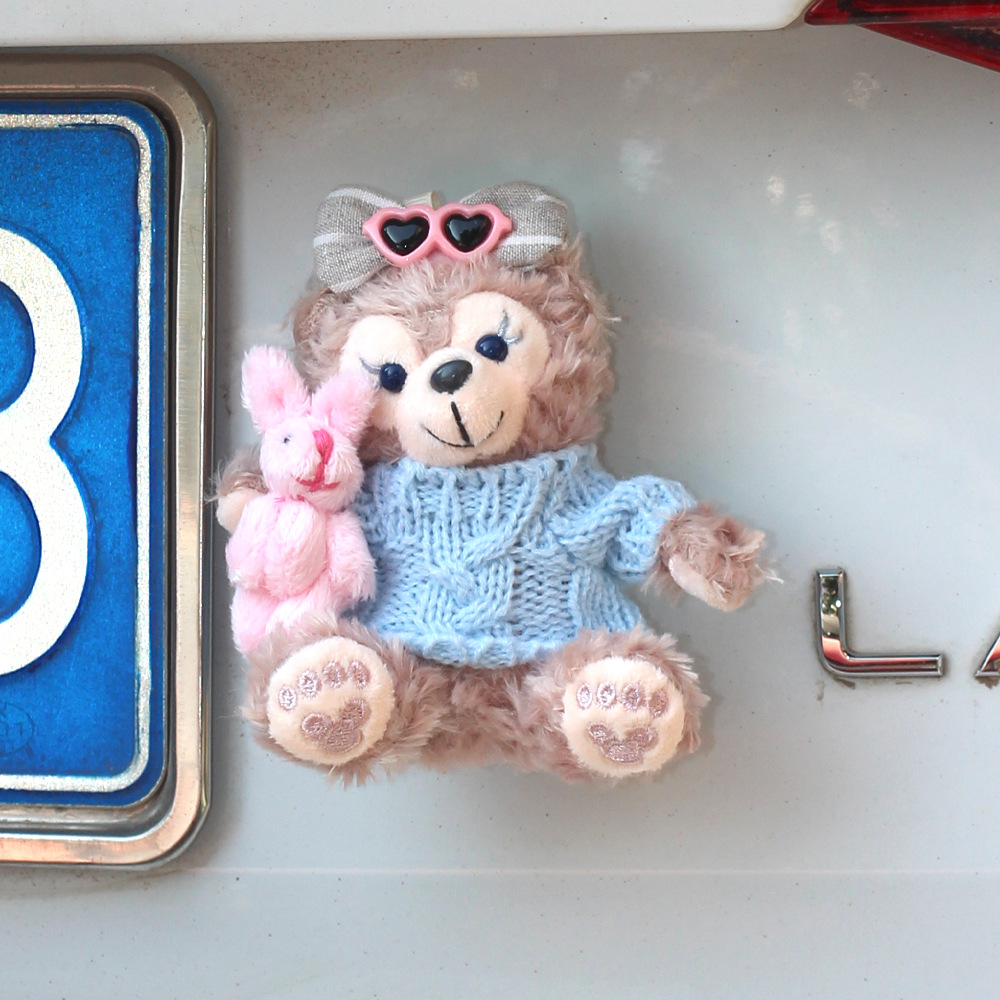 Cute Bear Car Colgante trasero Decoración trasera maletero Muñeco Decoración exterior del coche Decoración del coche Mujer