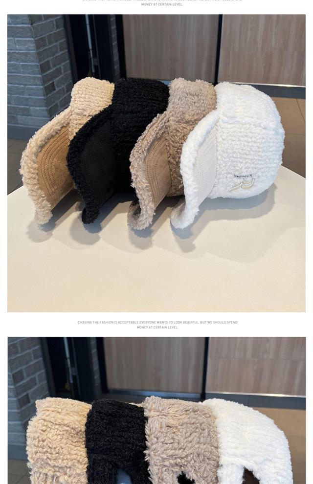 Warm Winter Women's Lamb Wool Baseball Cap