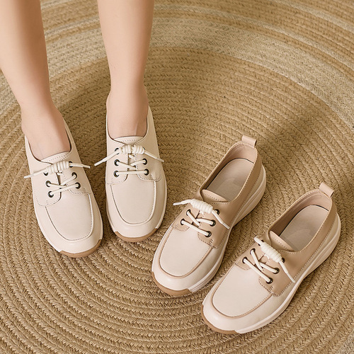 35-44 large size foreign trade mother's shoes autumn new style comfortable soft bottom soft surface breathable white shoes casual rocking shoes