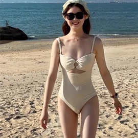 ins风纹面料纯欲小香风小胸少女吊带高腰连体游泳衣女泳装比基尼