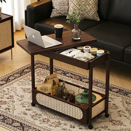 实木床;餐桌;餐椅