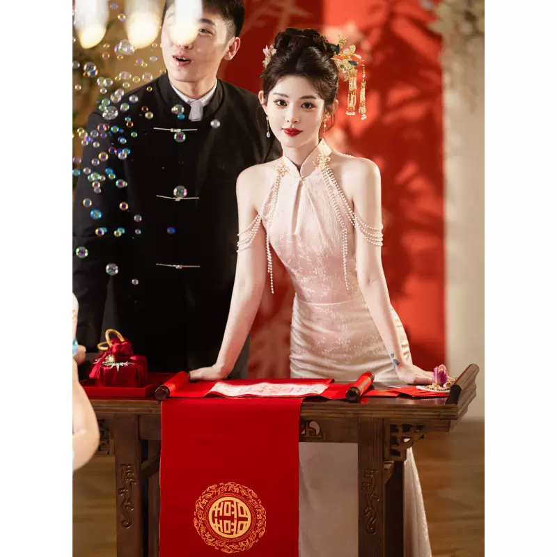 粉色敬酒服挂脖旗袍鱼尾订婚礼服裙敬酒服新娘晨袍2025新款感修身