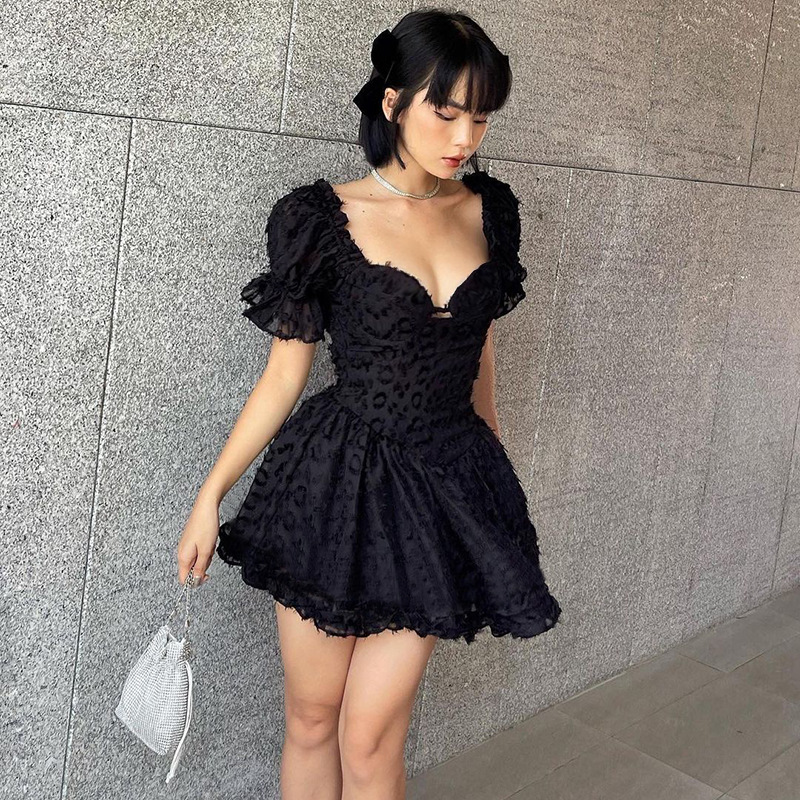 未使用タグ付✨Uhr Puff Sleeve Back Open Dress TIMEKE Womens Short Dress Square Neck Puff Sleeve Mini Dress