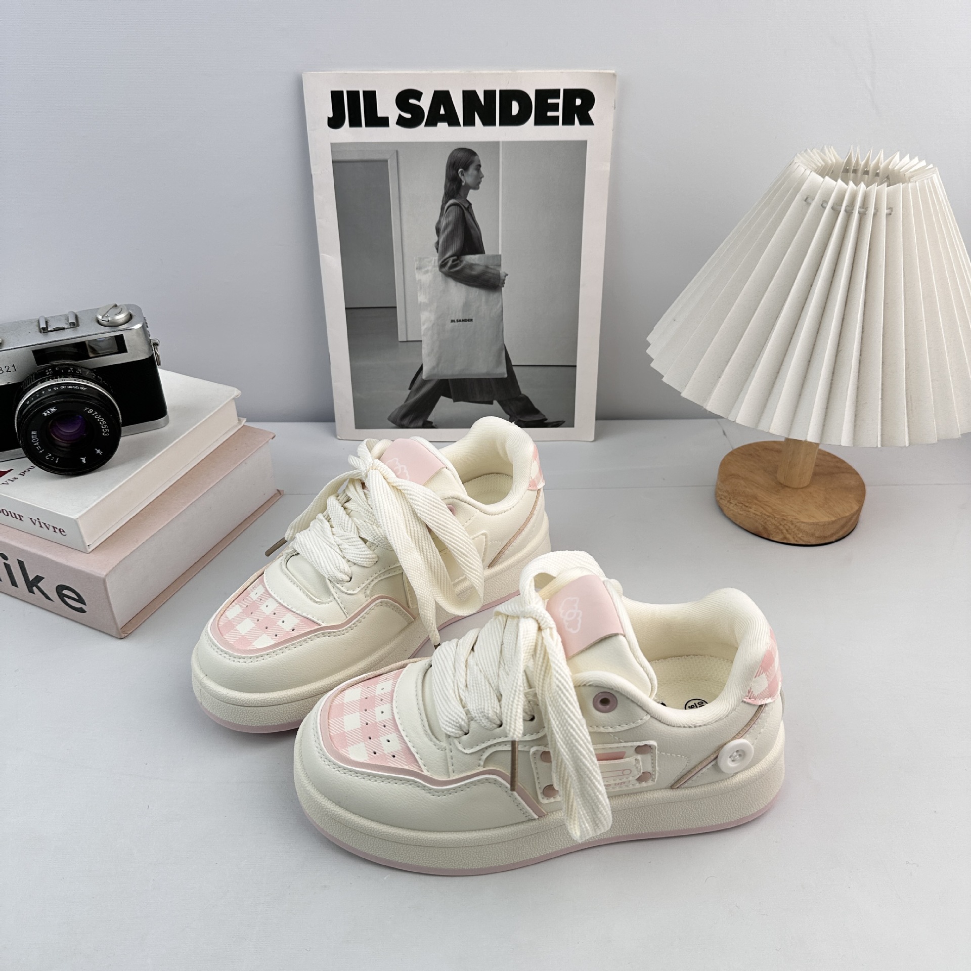Yuanbo dulce hermana rosa zapatos lindos 2026 primavera estudiantes coreanos zapatos de skate de cabeza redonda zapatos blancos pequeños 2335
