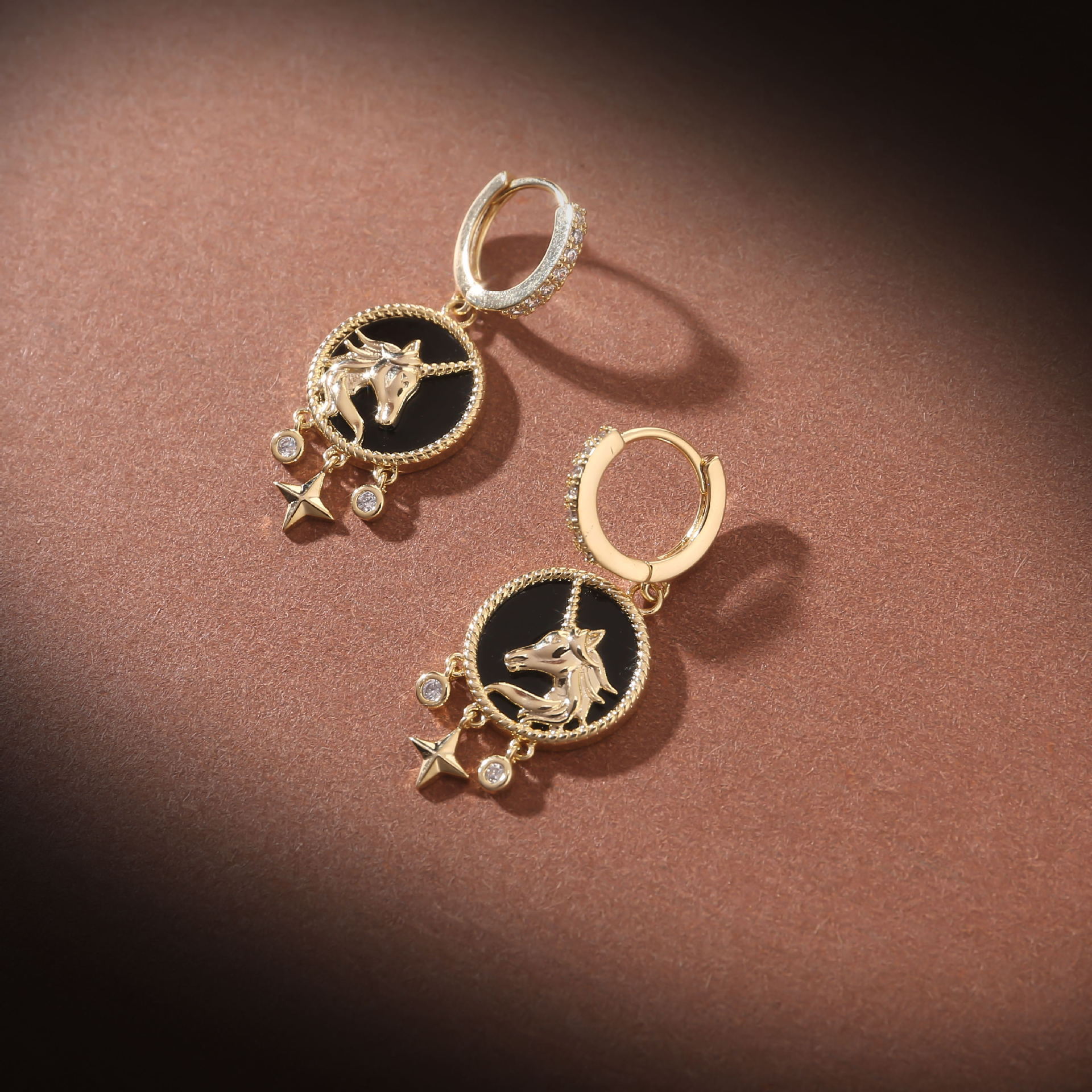 Boucles D Oreilles Vintage En Argent 925 Avec Zircons Hippocampe_voghion.com