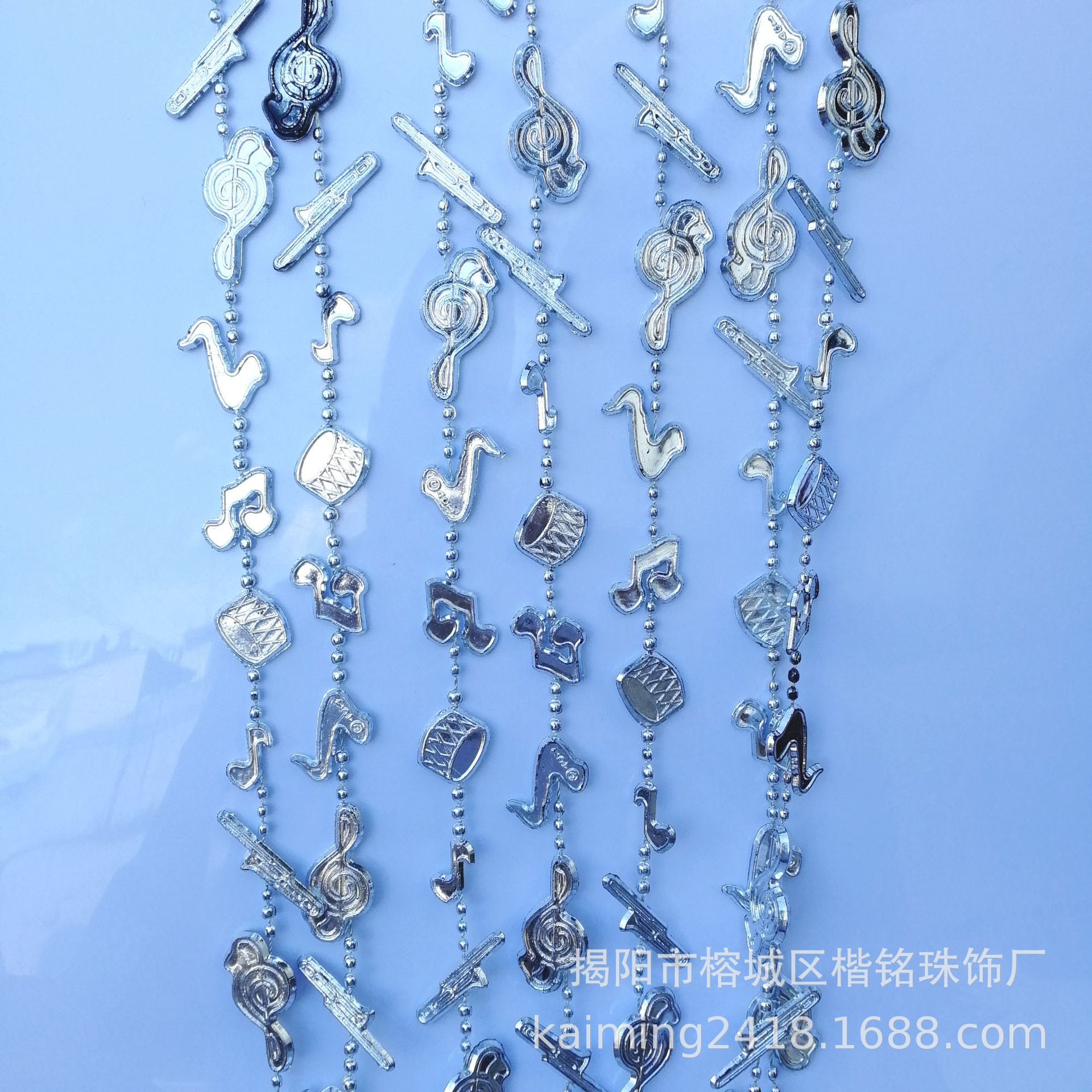 ����ֱ��ʥ����������� ʥ����װ��������� �ɶ�װ������