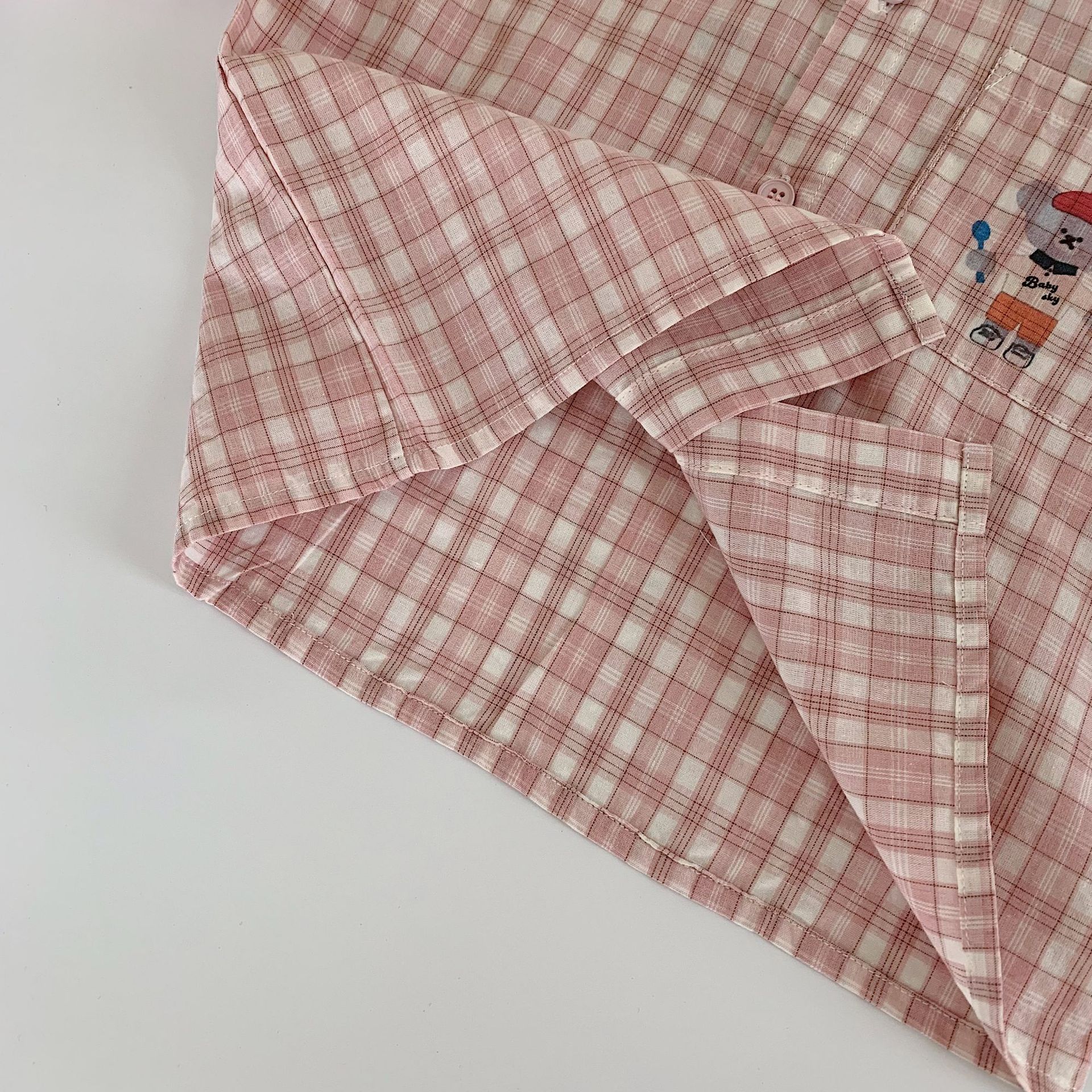 Camisas infantiles Mai Bao 2025 primavera nueva camisa a cuadros coreana para niños, camisa para bebés, camisa para bebés, moda de ropa infantil