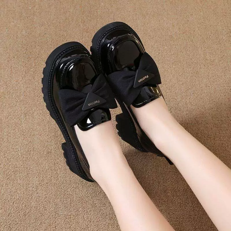 Loafers with bow, Spring/Fall 2025 model