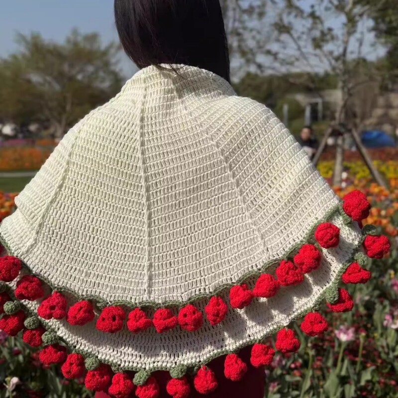 【完成品・在庫あり】ガールフレンドへのギフトとして、手作りの毛糸で編んだバラの花が付いた花束ブランケット完成品|undefined