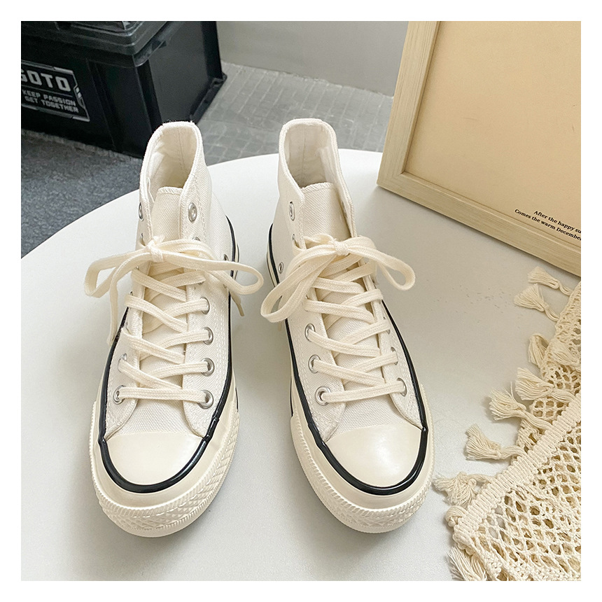 18014 白黑 加色(2022)