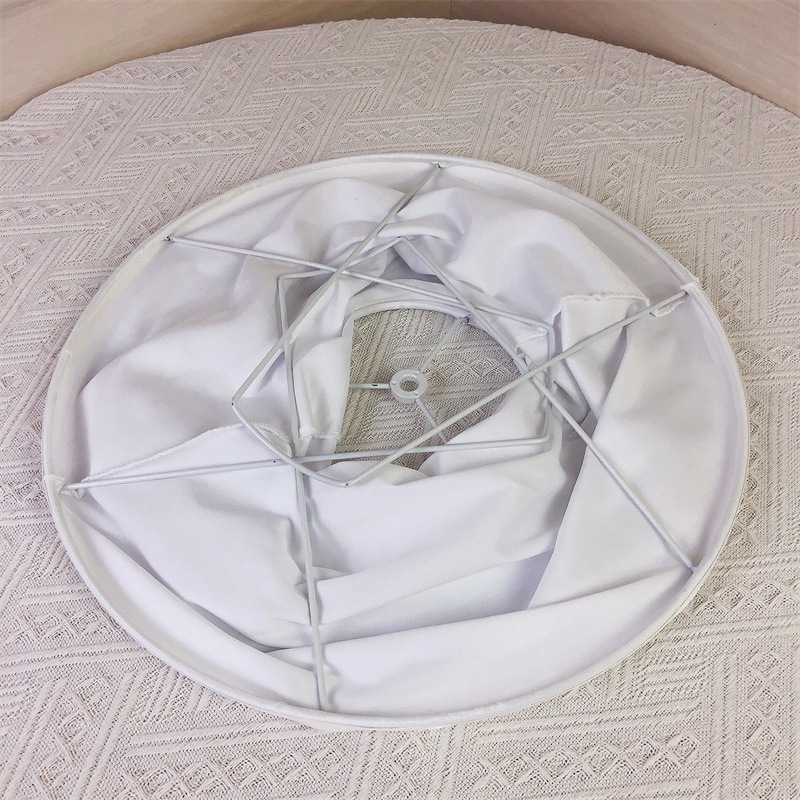Venta directa transfronteriza lámpara de mesa pantalla de piso pantalla Shell iluminación tela anti-piercing E27 americano plegable KD pantalla