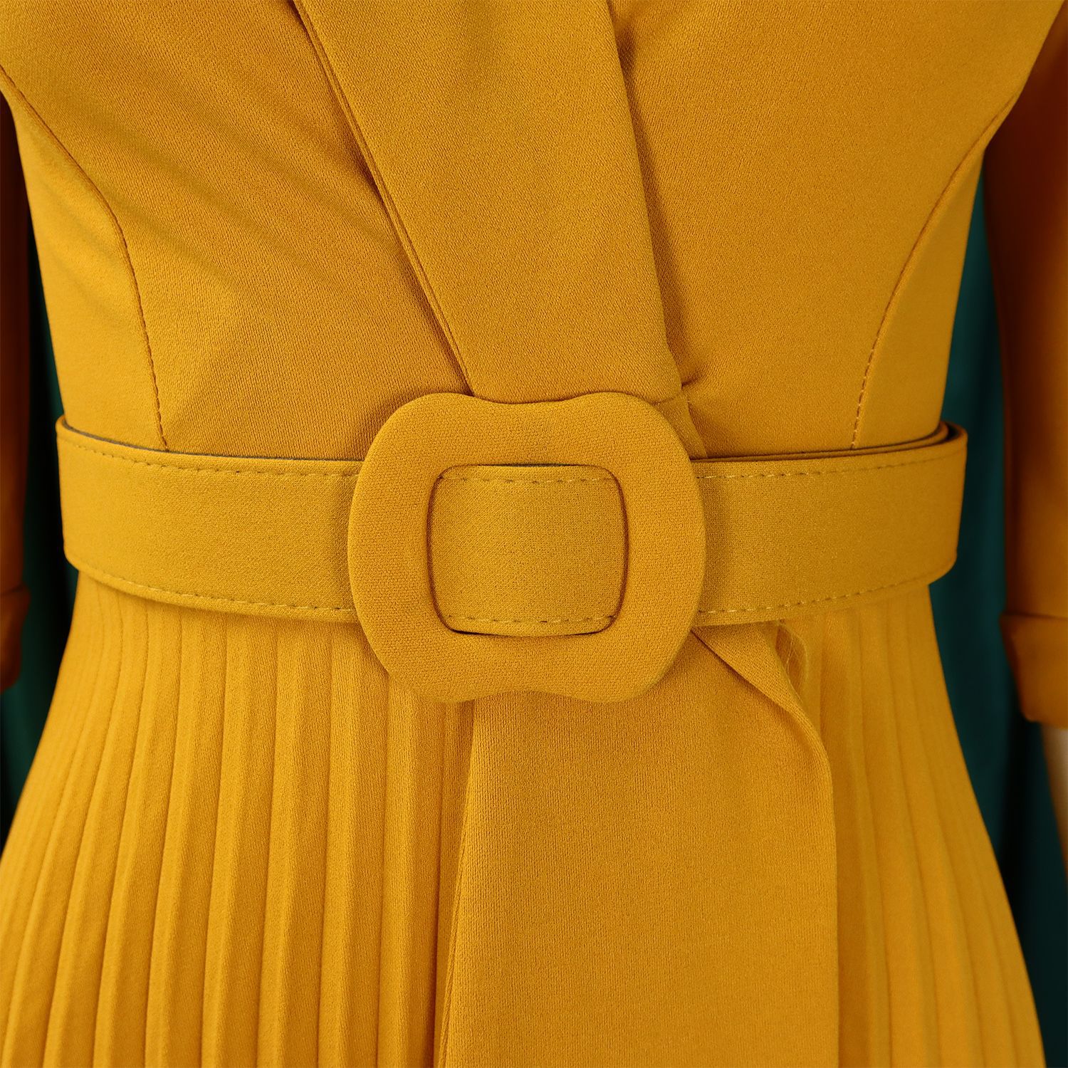 Women's Blazer Collar Pleated Waist Skirt Set For Autumn Winter_voghion.com