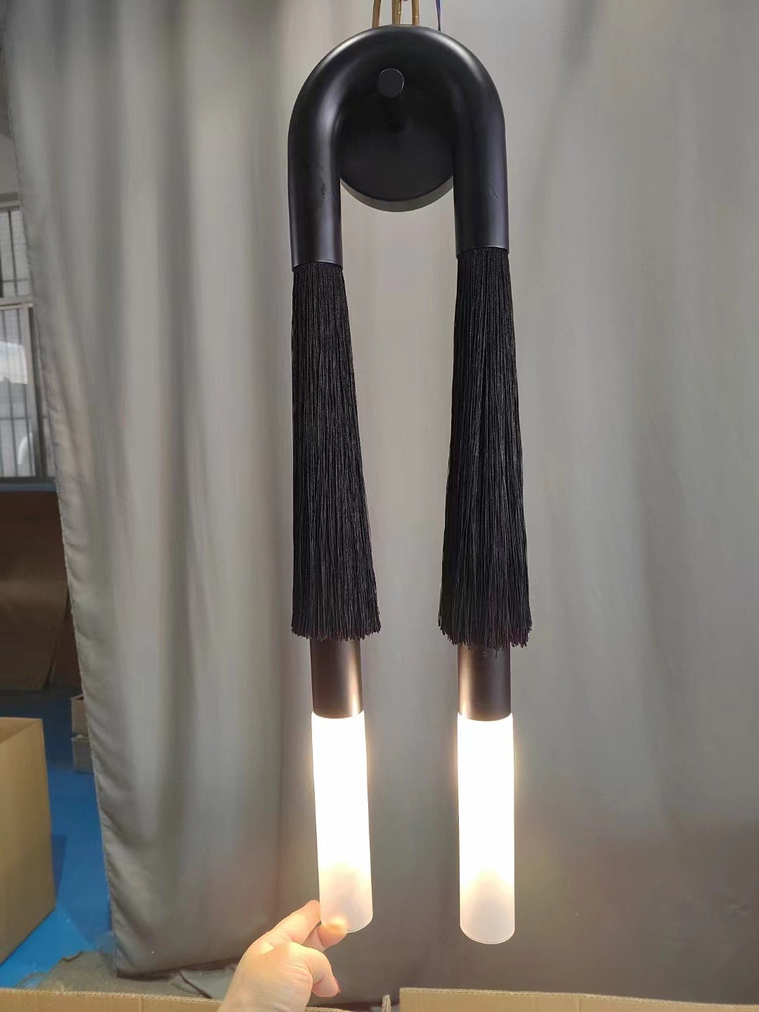 Diseño de lámparas de pared Fan Fan Moderno Modelo Postmoderno Casa de cabecera de cama Diseñador de lámpara de hotel Mao Xi