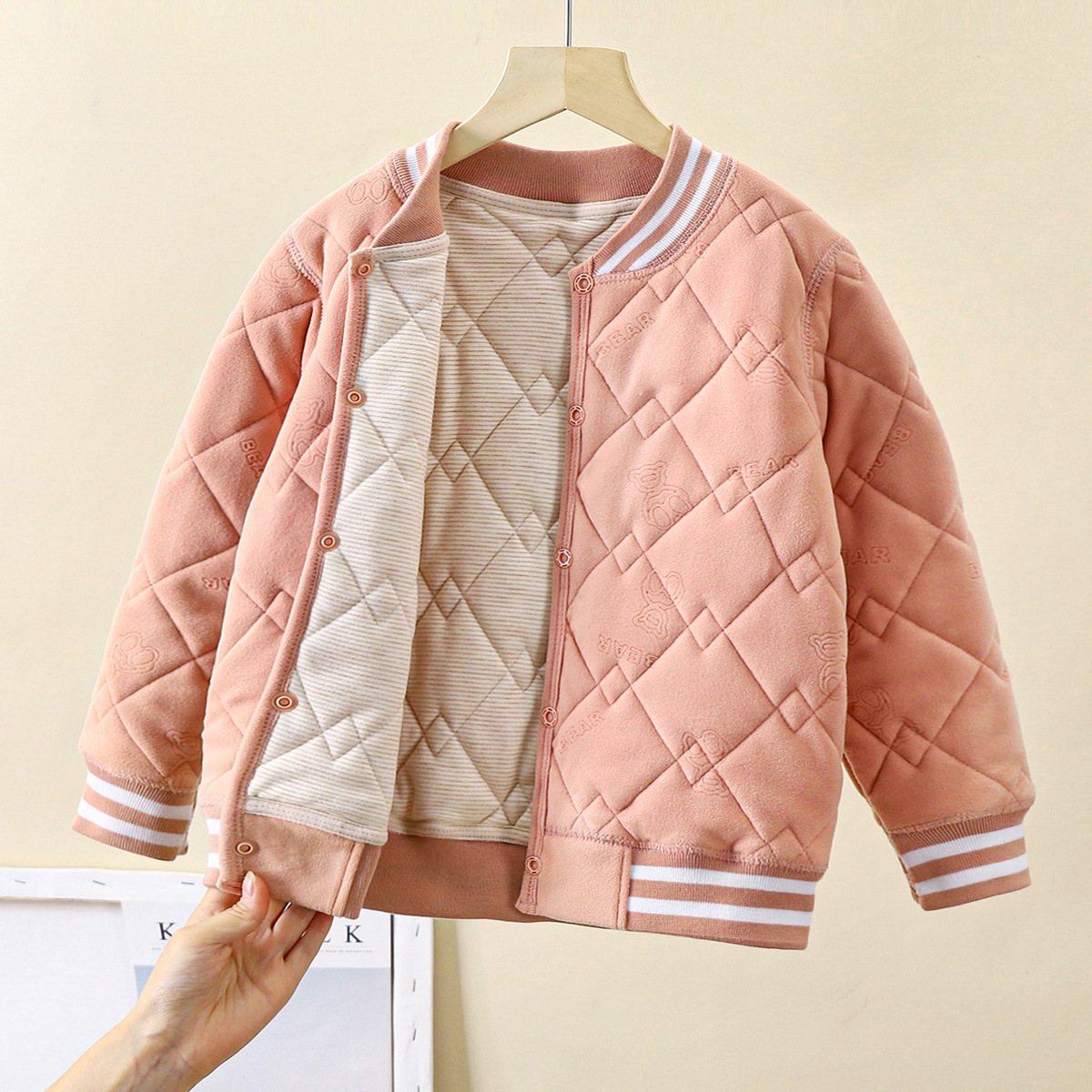 Uniformes escolares artefactos infantiles ropa interior cálida set de terciopelo grueso chaqueta de otoño para niños pantalones de otoño chaqueta cálida de niñas otoño invierno
