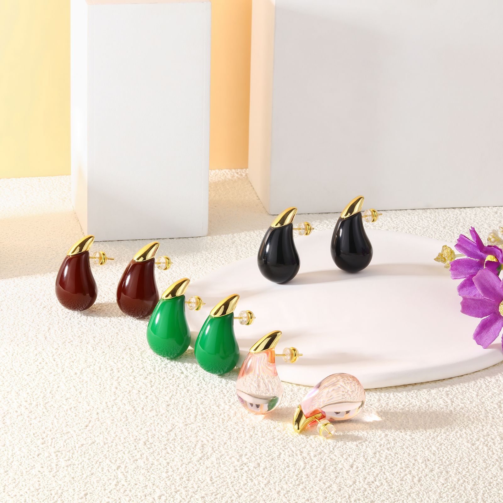 retro three dimensional fashionable earrings drop-shaped