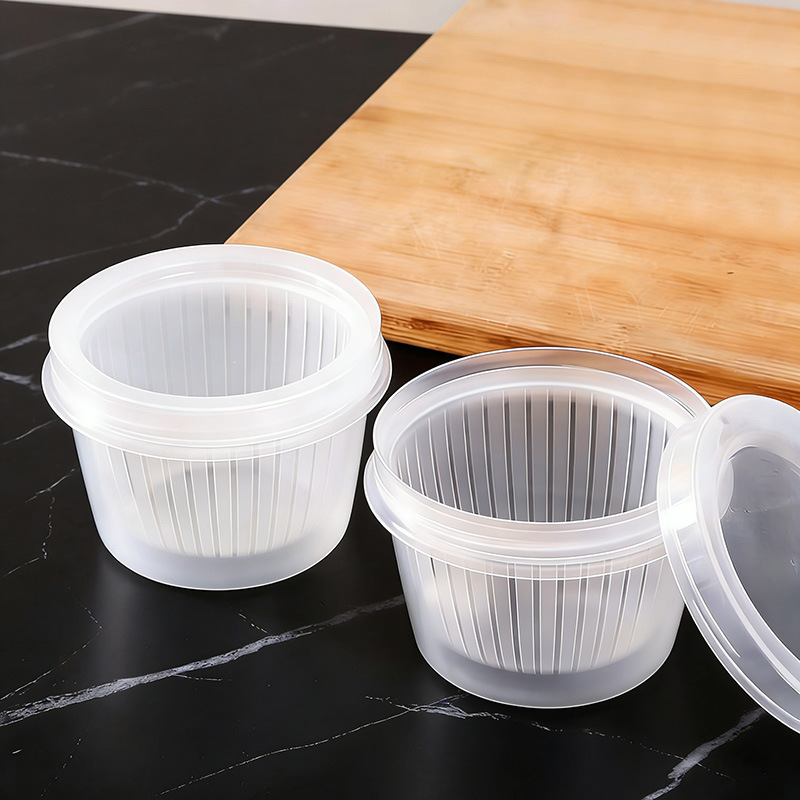 Refrigerator Storage Box for Ginger, Garlic, and Scallions, Portable Round Transparent Draining Double-Layer Preservation Bowl with Airtight Seal