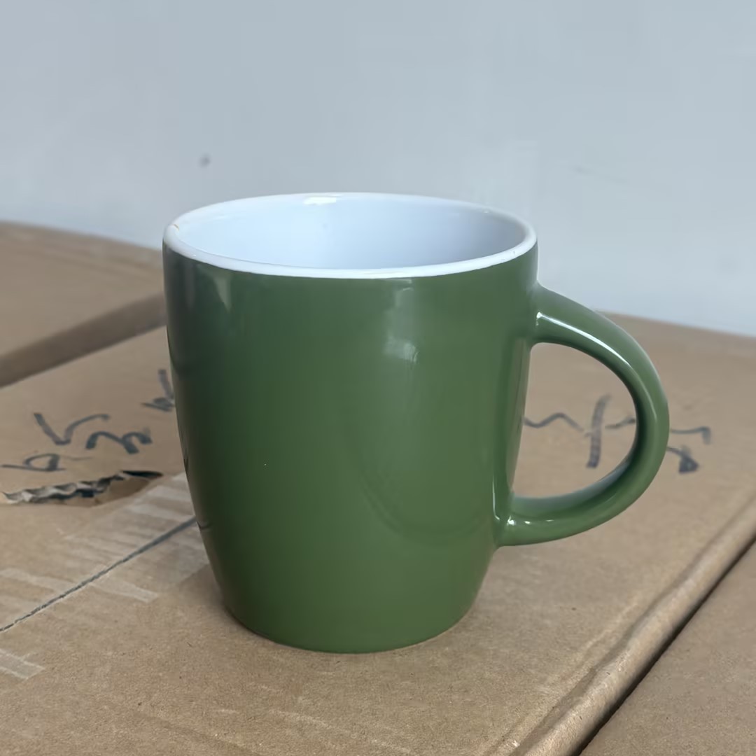 Fabricantes de tazas de marca LOGO tazas de recubrimiento personalizadas publicidad personalizada tazas de regalo de cerámica de hotel comercio exterior al por mayor