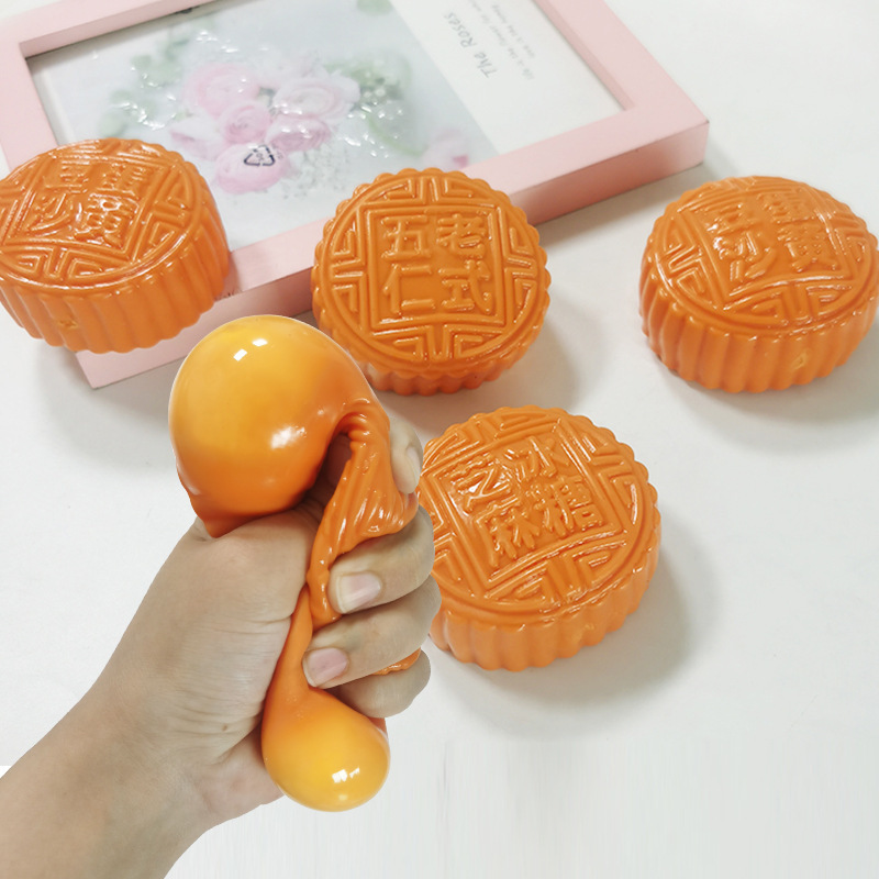 Stress-Relief Mooncake Toy, Stress-Relief Gadget Mooncake for Mid-Autumn Festival, Realistic Mooncake Prop That Won'T Break When Dropped Stress-Relief Mooncake Toy, Stress-Relief Gadget Mooncake for Mid-Autumn Festival, Realistic Mooncake Prop That Won'T Break When Dropped