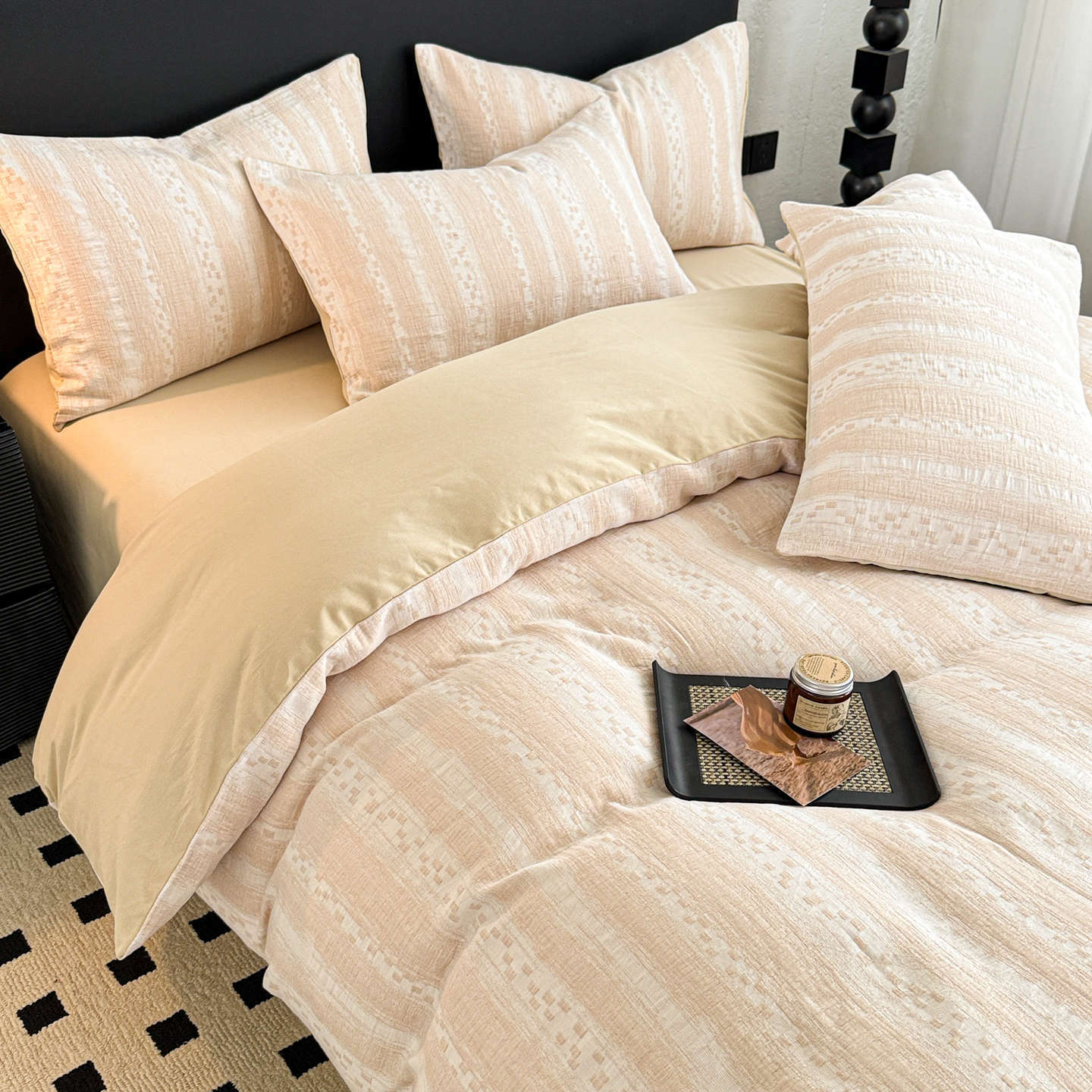 Cama de algodón molido de algodón largo conjunto de cuatro piezas de algodón puro 2025 nuevo lujo ligero de alta sensación sábanas cubierta de tres piezas