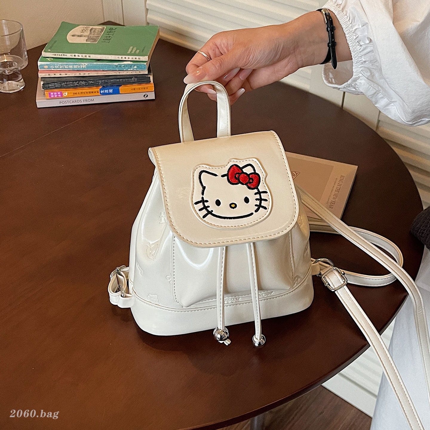 Nuevo pull-out chica mochila de verano tarjeta ventilación 2026 mochila diaria versátil mujer linda