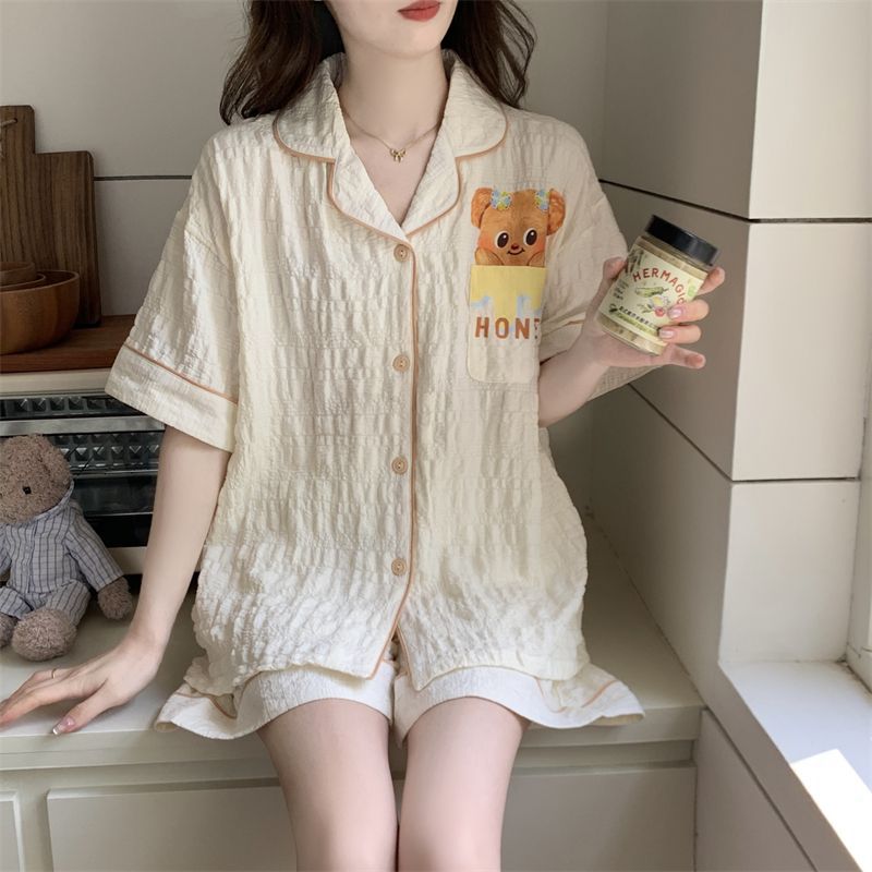 Venta al por mayor transfronteriza verano nuevo estilo cardigan pantalones cortos de manga corta espuma de algodón arrugado jacquard lindo fino servicio a domicilio pijamas mujeres