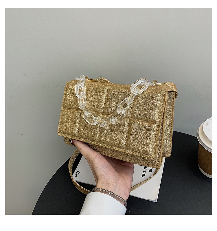 2023 primavera y verano nueva moda bolsos de cadena bolsos de hombro bolsos cuadrados inclinados bolsos bolsos de mujer apoyar una gran cantidad de lotes mixtos al por mayor