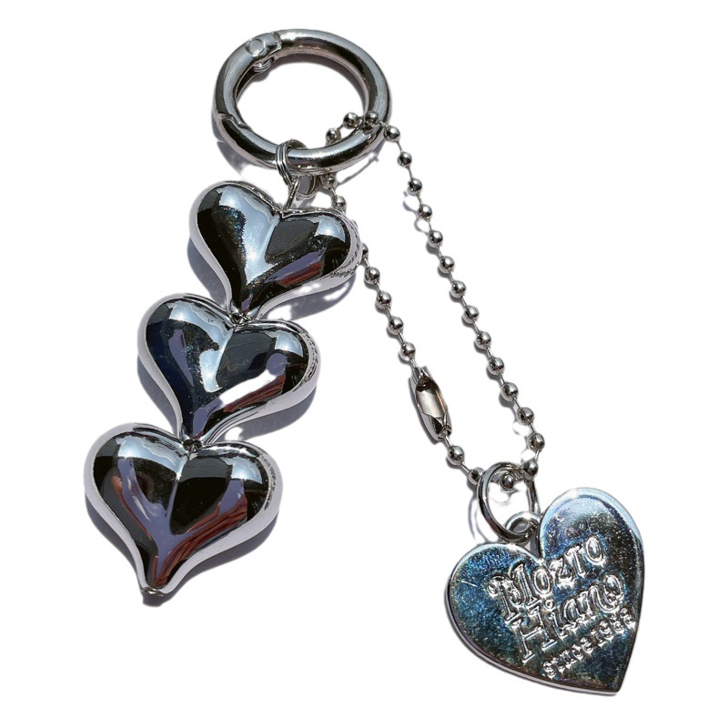 New Fart Peach Love Car Keychain Pendant Korean Simple Fashion Electroplated Peach Heart Headset Bag Decorative Pendant