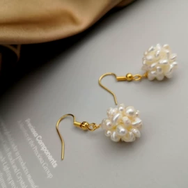 手链;项链;耳环