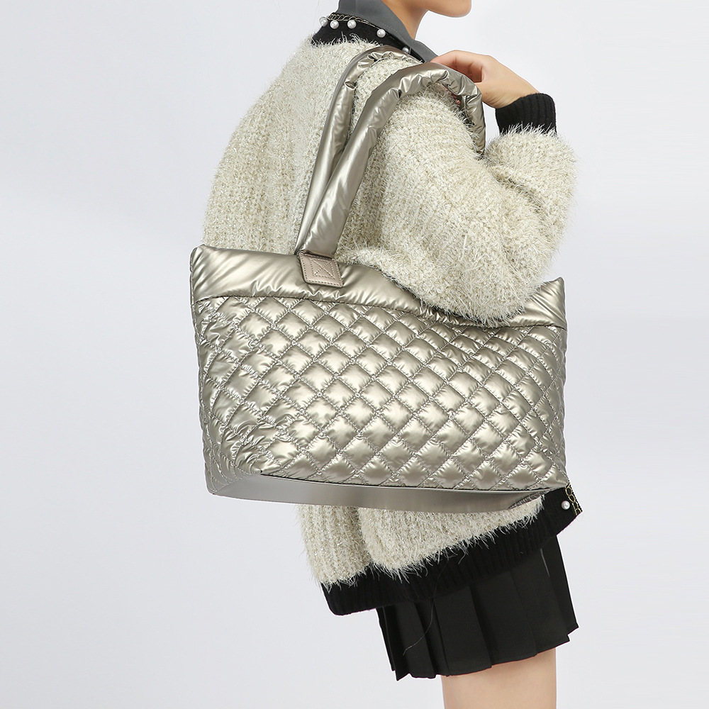 Damentaschen Diamond Tote Bag Damen Große Kapazität Air Sense Daunentasche Pendler Schulter Unterarmtasche_voghion.com