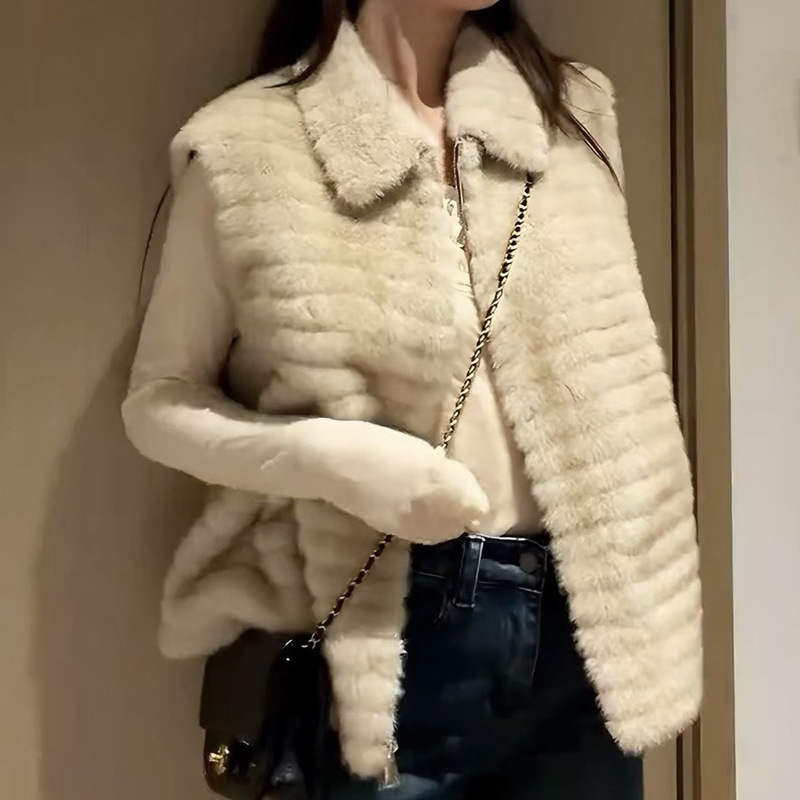 Autumn evening breeze, faux mink fur, eco-friendly faux fur, women's autumn/winter layered short vest jacket