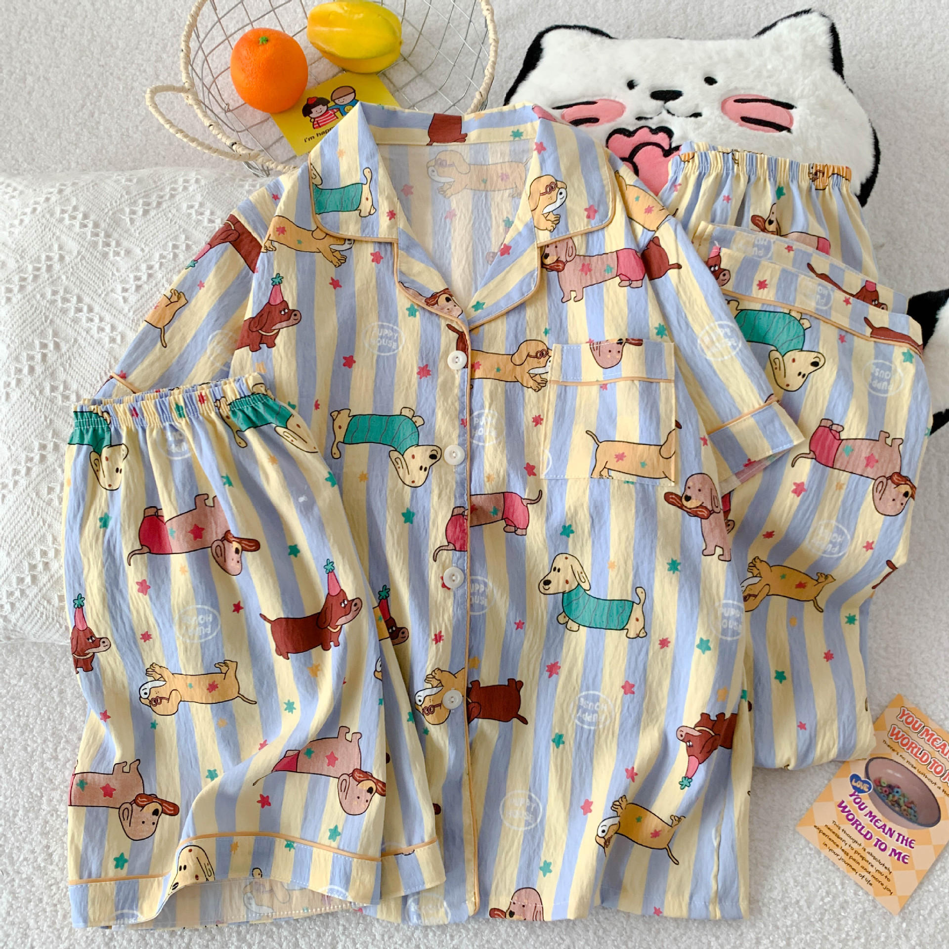 Vietnam transfronterizo al por mayor pantalones cortos de manga corta de verano pijamas de tres piezas mujeres lindas y cómodas servicio a domicilio de algodón en la nube