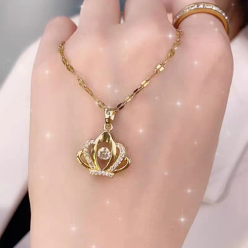 Collar de acero de titanio para mujeres simple y versátil estilo ligero de lujo nicho diseño de alta calidad no decoloración joyería de cadena de clavícula al por mayor