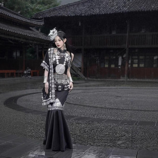 New Yunnan Miao Ethnic Minority Girl Style Sexy Photo Long Dress Zhuang Travel Photography Ethnic Minority Outfit