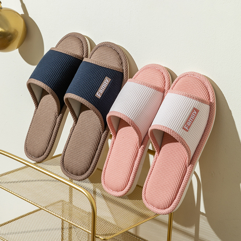 Zapatillas de lino de las mujeres de cuatro estaciones casa interior casa mudo pareja piso inferior suave antideslizante de lino de algodón sandalias de los hombres