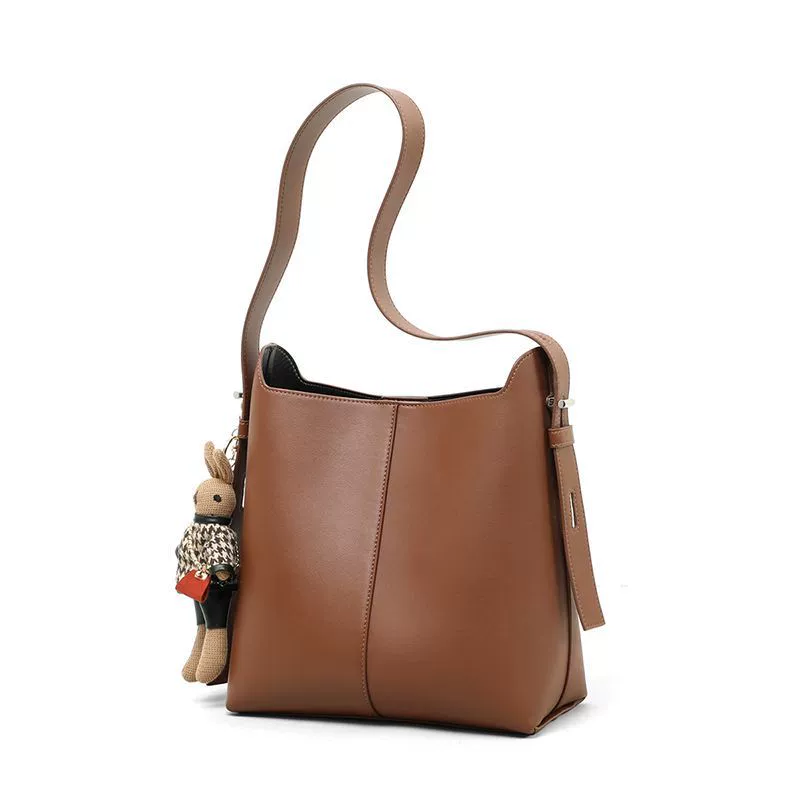 One-shoulder bag, high-end