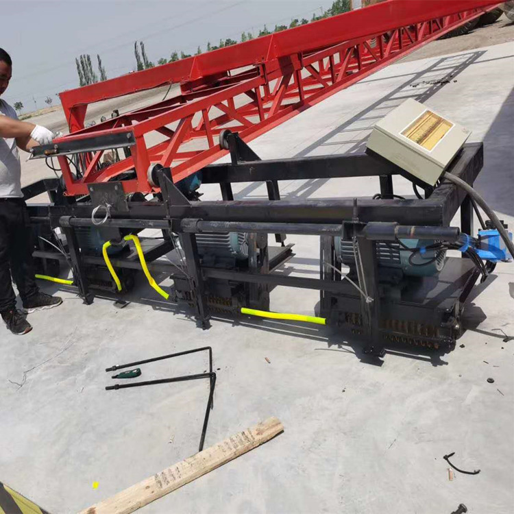 全自动悬轨式水泥路面刻纹机 桁架大型四副刻纹机厂家