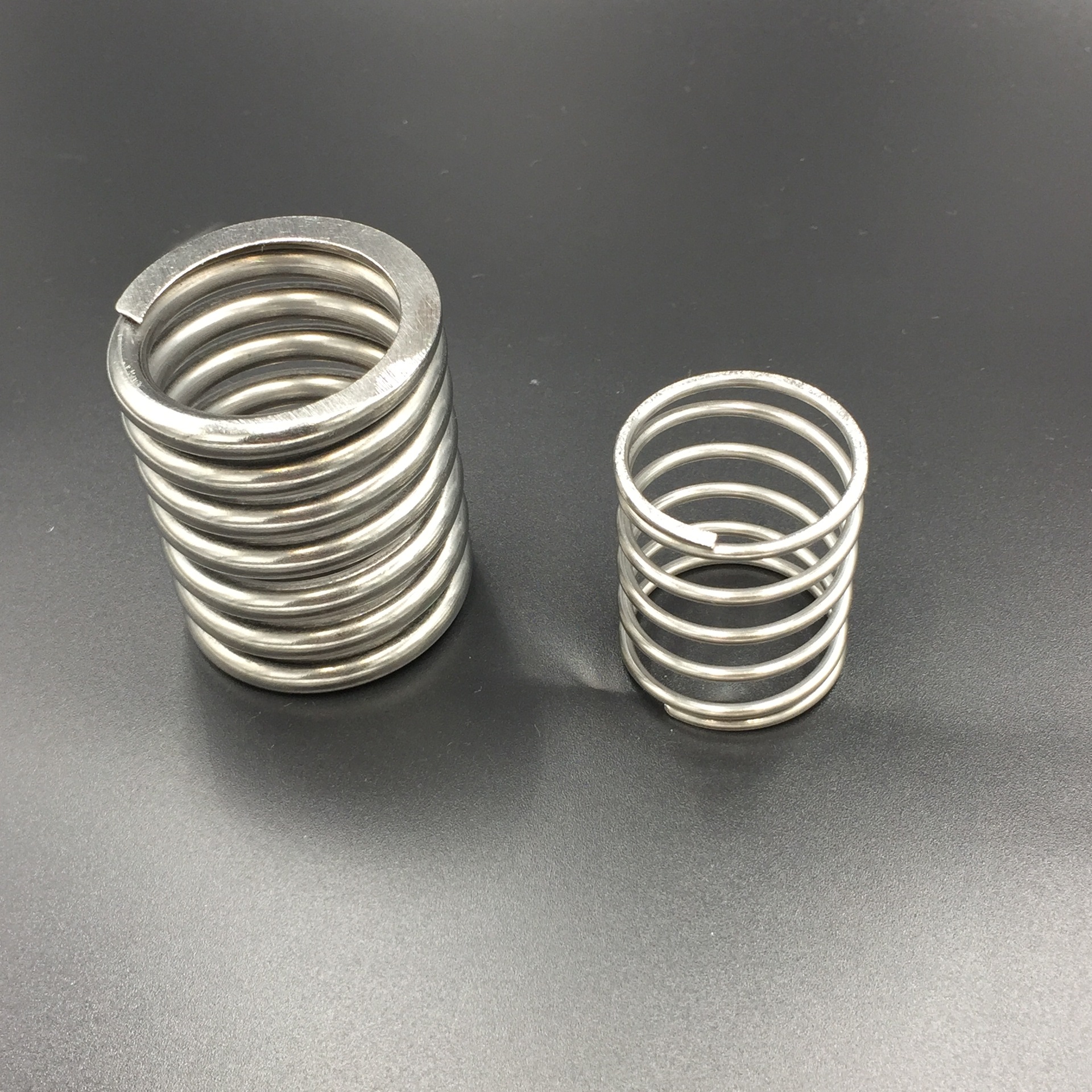 Ti4钛合金弹簧无磁小弹簧医疗设备专用弹簧医疗器械高弹力