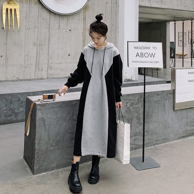Plus Size Maternity Long Dress 150kg for Fall 2026, Loose Fit to Cover Belly, Color-Blocked Long Sweatshirt Dress for Winter