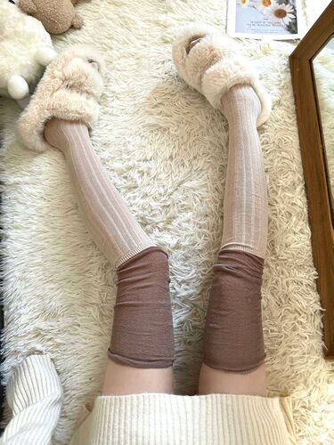 Korean-style white and gray striped long socks for women, beige and khaki color block over-the-knee socks, Japanese-style color-matched tall socks, piled-up socks