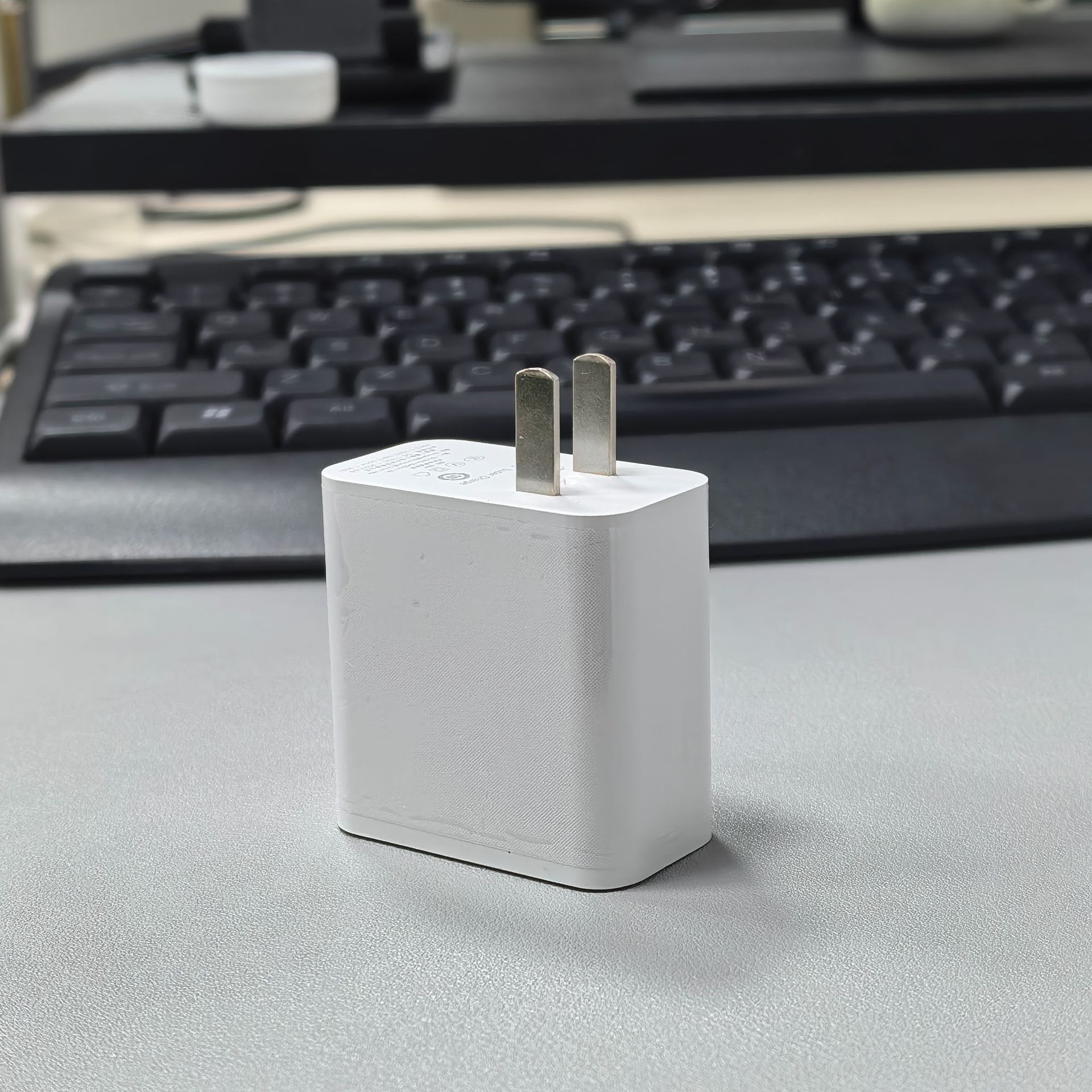 El puerto USB del cabezal de carga de carga súper rápida de 66W es adecuado para Xiaomi, Huawei, China y EE. UU. Cargador original para teléfonos móviles