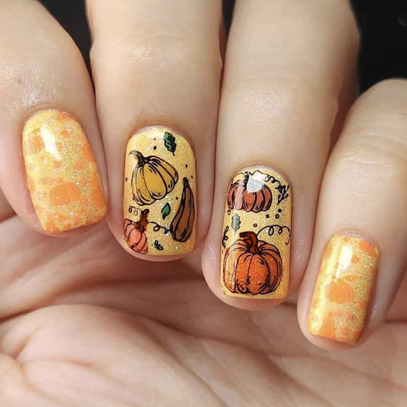 Short Square Armor Ghost Flower Pumpkin Cute Thanksgiving Element French Pumpkin Contrast Color False Nails 24 Pieces