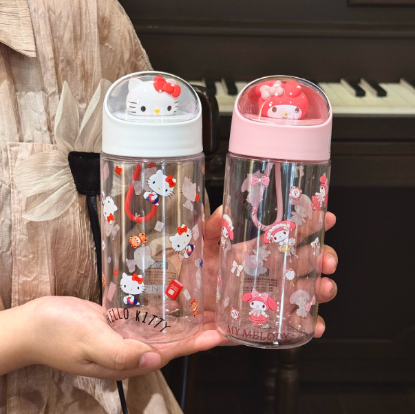 캐릭터 디자인 트라이탄 휴대용 직수형 물병 500ml 밀폐 물통